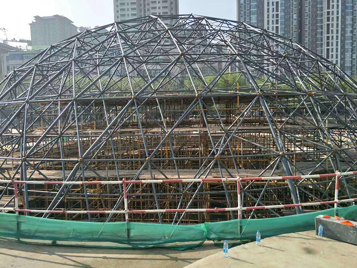 湘潭球形网架钢结构施工